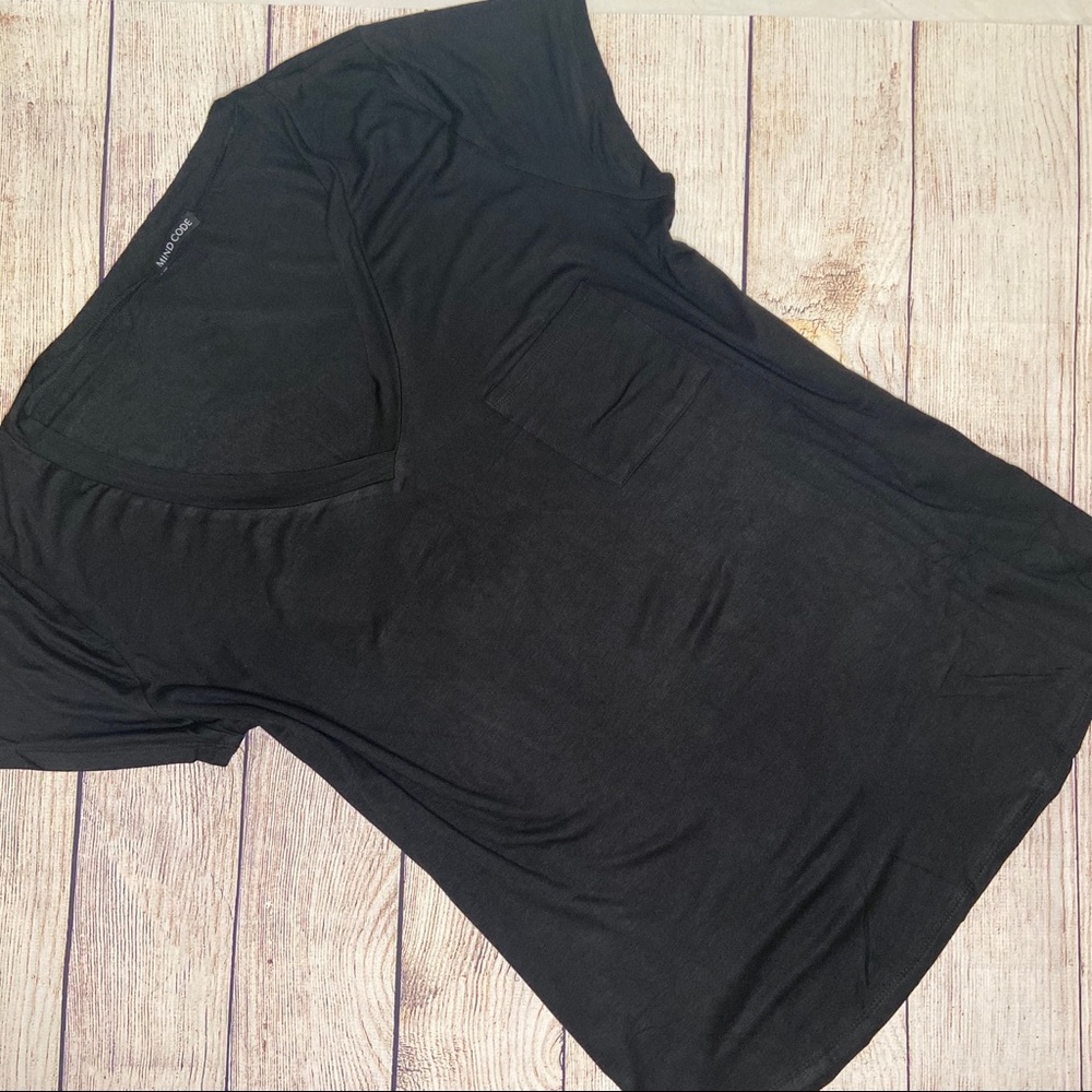 Plus size vneck tee